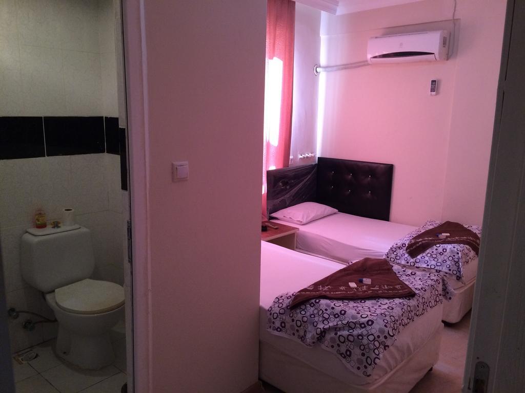 Ersoy Aga Otel Antalya Bagian luar foto