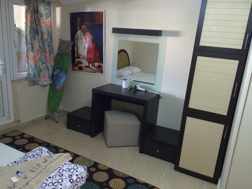 Ersoy Aga Otel Antalya Bagian luar foto