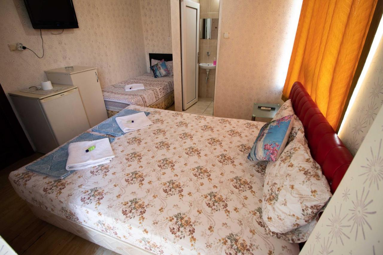 Ersoy Aga Otel Antalya Bagian luar foto